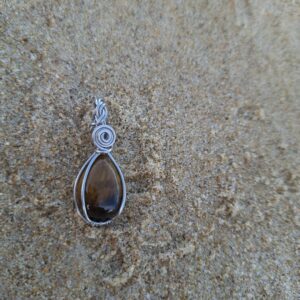 Collar Ojo de Tigre t11